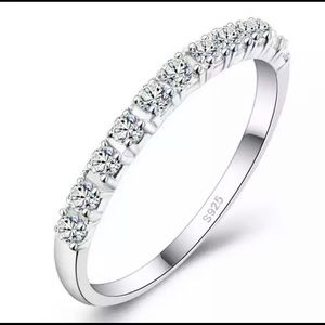 Silver 925 pinky ring brand new beautiful